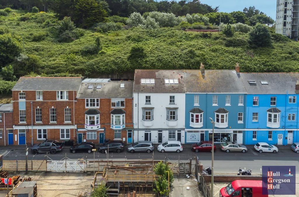 Property photo 1 of 28 Ea21Cb04-d1c8-4765-Aa7c-d3B1Df386Aa5.Jpg