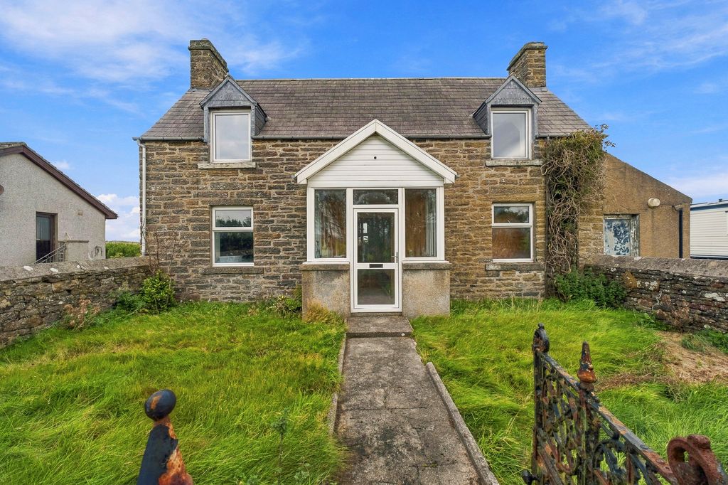 Property photo 3 of 21