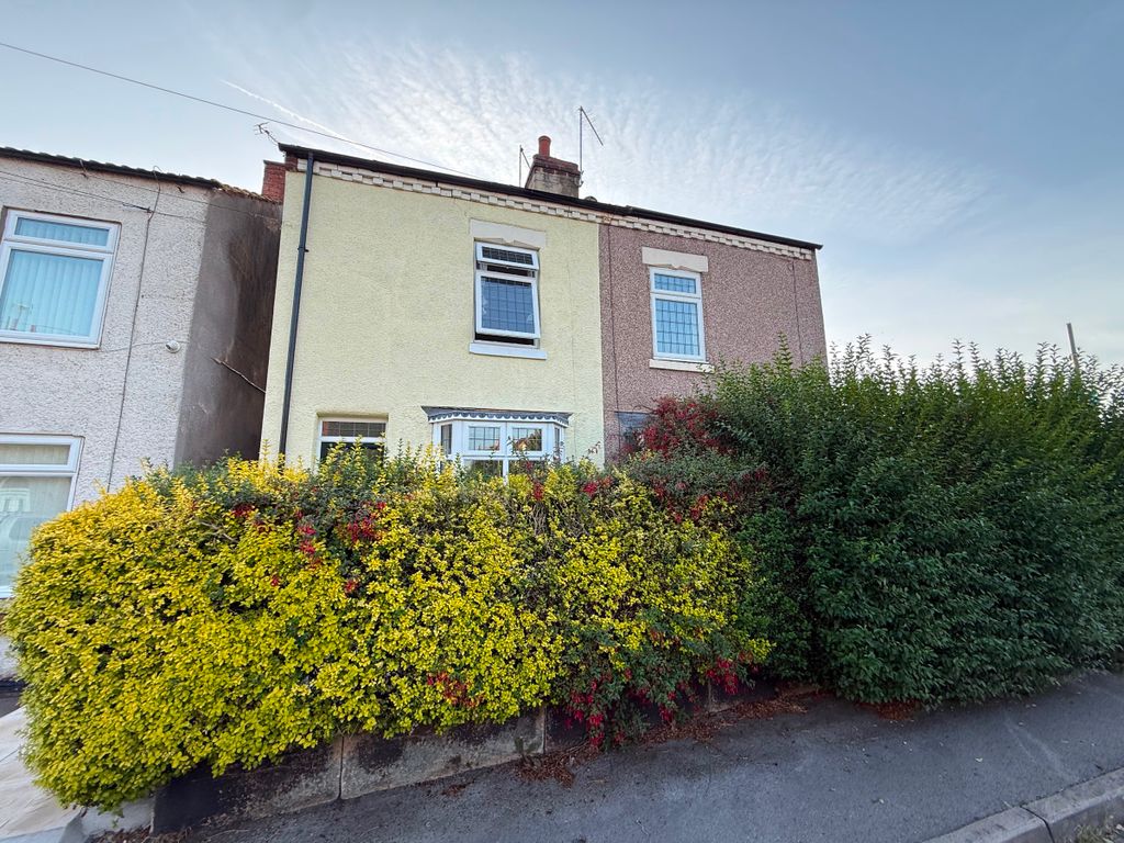 Property photo 2 of 13