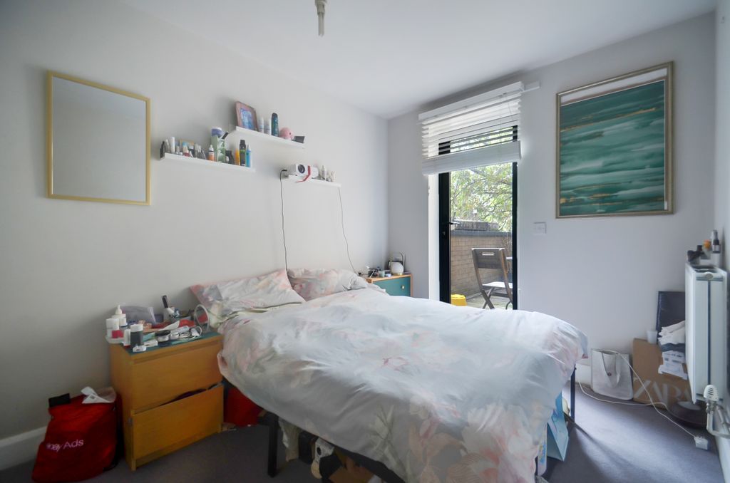 Property photo 3 of 13 Bedroom 2_Pic_ (2) (1).Jpg
