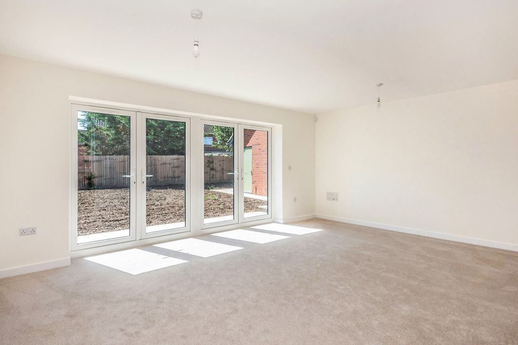 Property photo 2 of 6