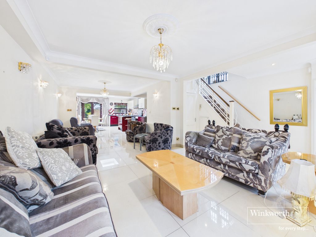 Property photo 3 of 13 Open Plan Living