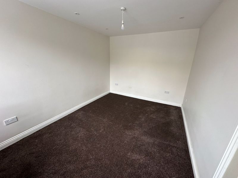 Property photo 2 of 12 Photo 11