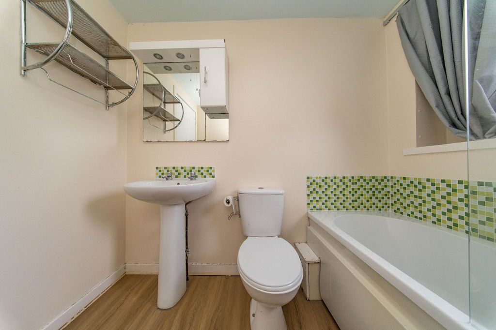 Additional image 14 of 1 bed flat for saleMelbourne Street, Craigshill, Livingston EH54