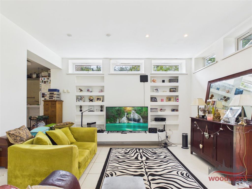 Property photo 2 of 21 Family Room