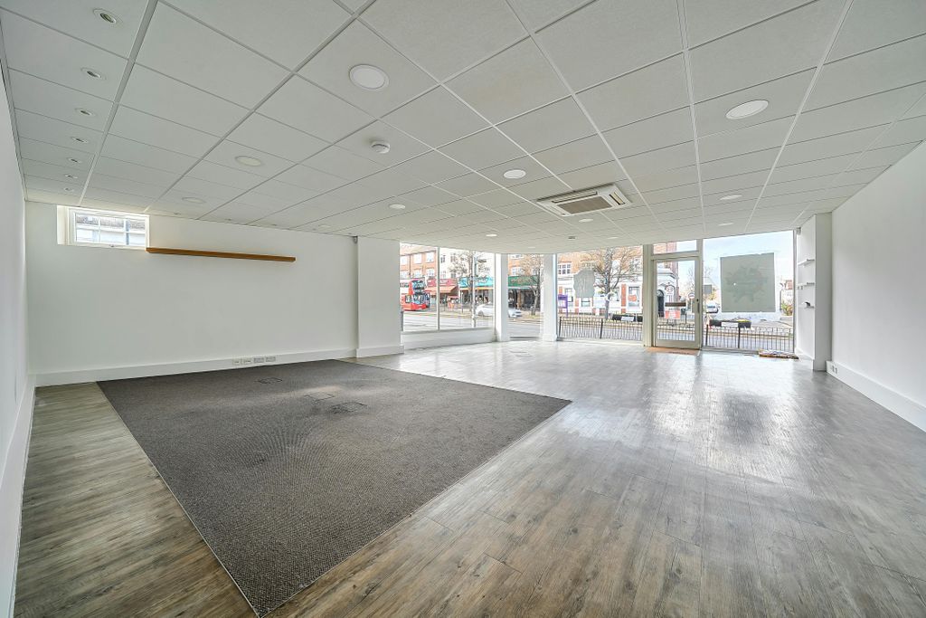 Property photo 3 of 13 1429626-1-69B3F2d102Dfd.Jpg