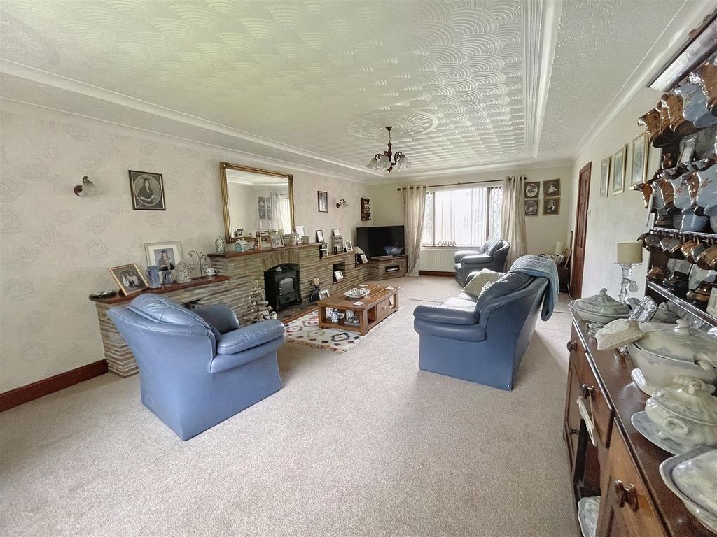 Additional image 4 of 4 bed detached house for salePencader SA39