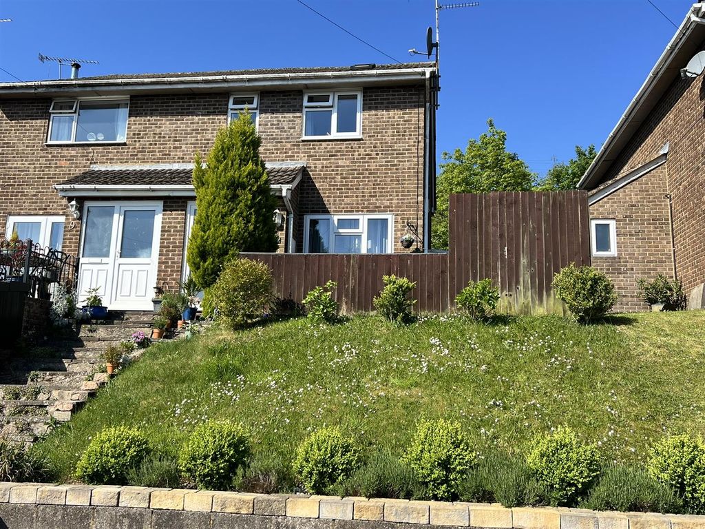 Property photo 1 of 22