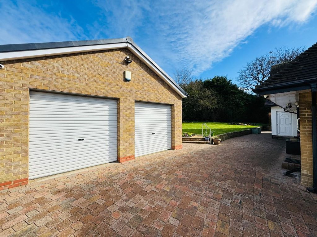Property photo 3 of 50 Four Car Garage