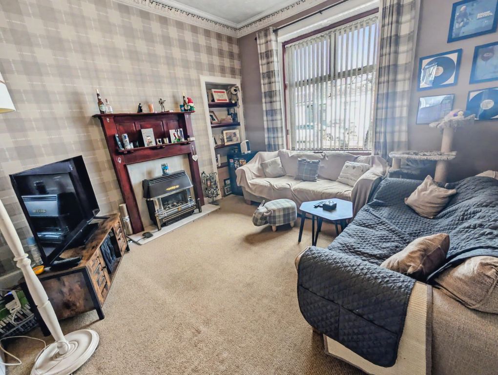 Property photo 3 of 22