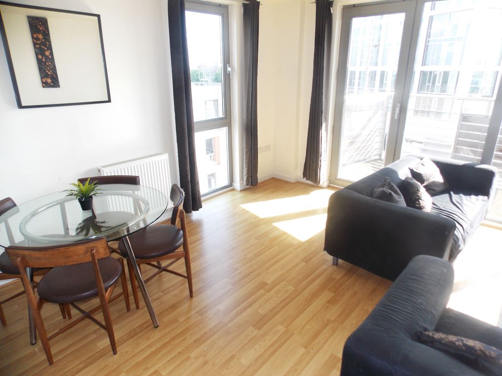 Property photo 3 of 12