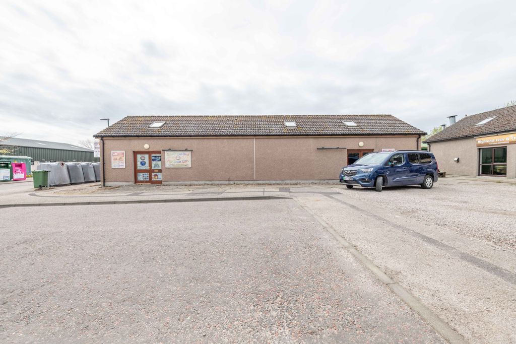 Property photo 1 of 46