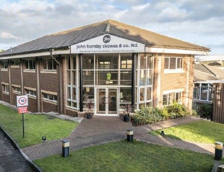 Property photo 3 of 8 Photo 3