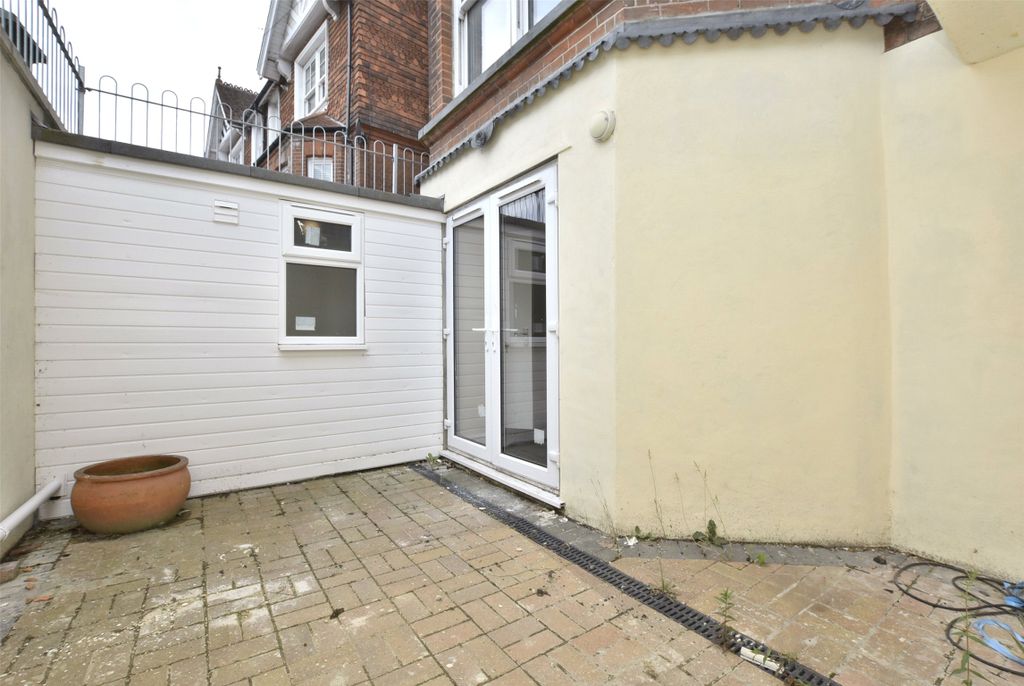 Property photo 2 of 6 Picture No. 02