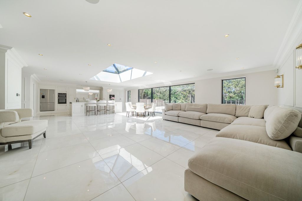 Property photo 2 of 40 1480456-33-6A464A...
