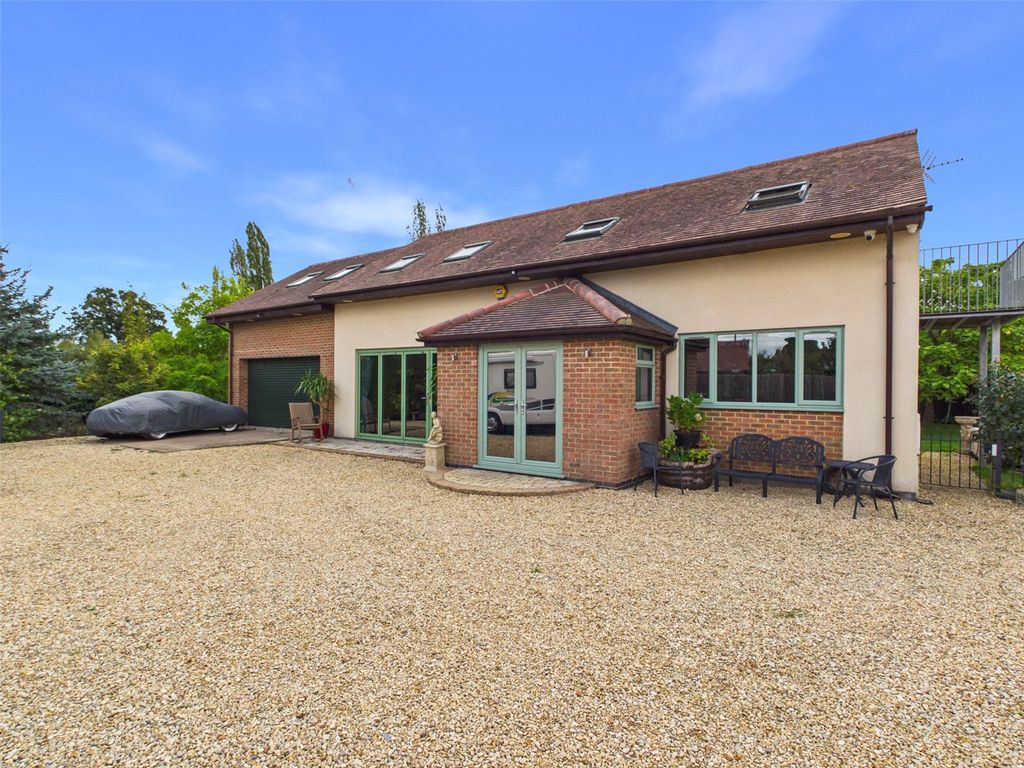 Property photo 1 of 26 Picture No. 30
