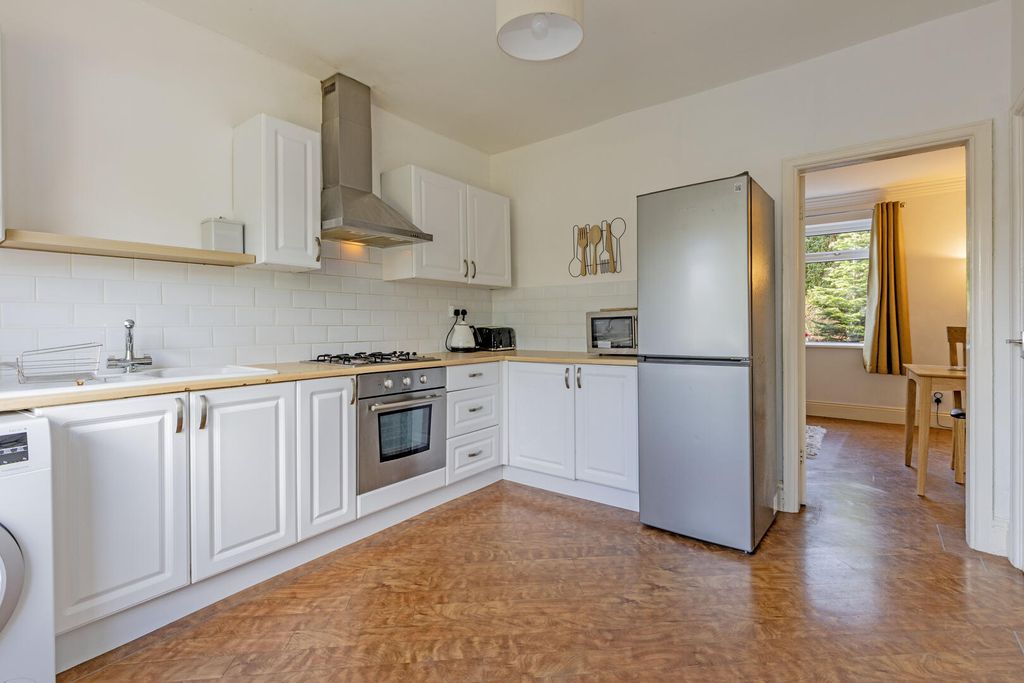 Property photo 2 of 20 Kitchen