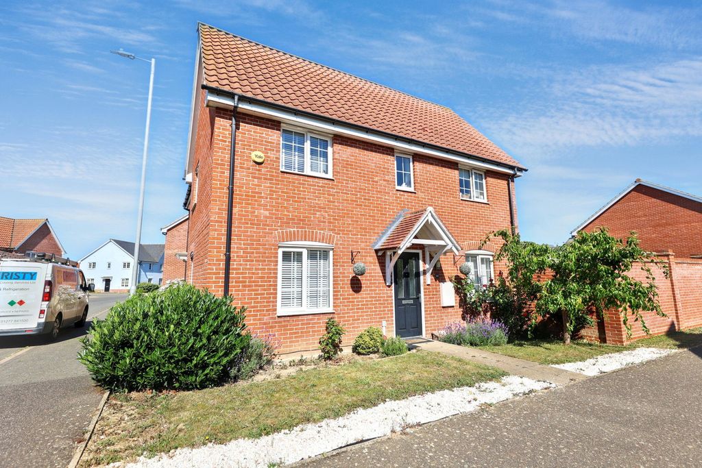 Property photo 2 of 13
