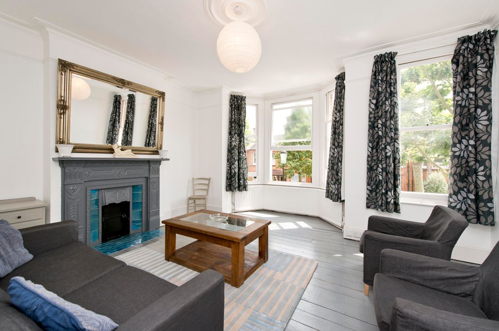 Property photo 2 of 10 A08J3000000MV5Ciag_Lgo120116_02.Jpg