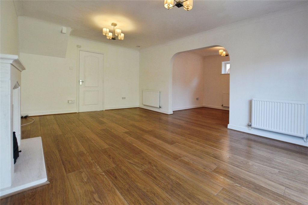 Property photo 3 of 16 Picture No. 15