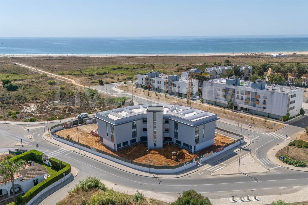 Property photo 1 of 29 New Development | Sleek Modern T2+1 Apartments At Meia Praia For Sale - Lagos