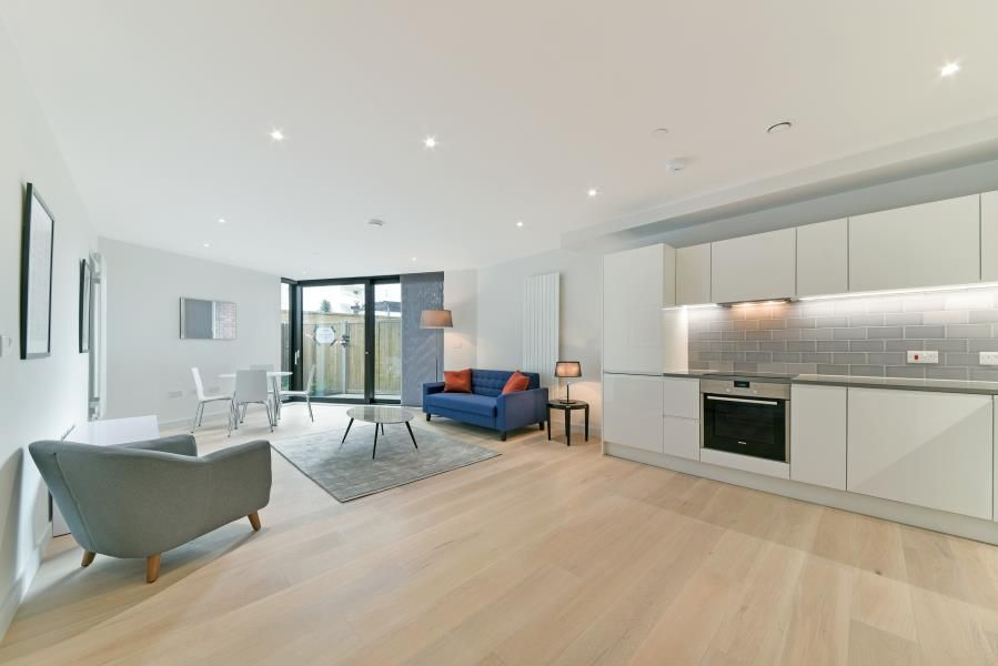 Property photo 1 of 11