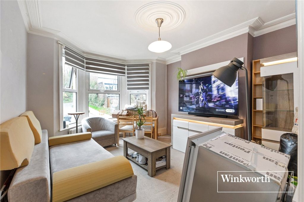 Property photo 3 of 14 Picture No. 04