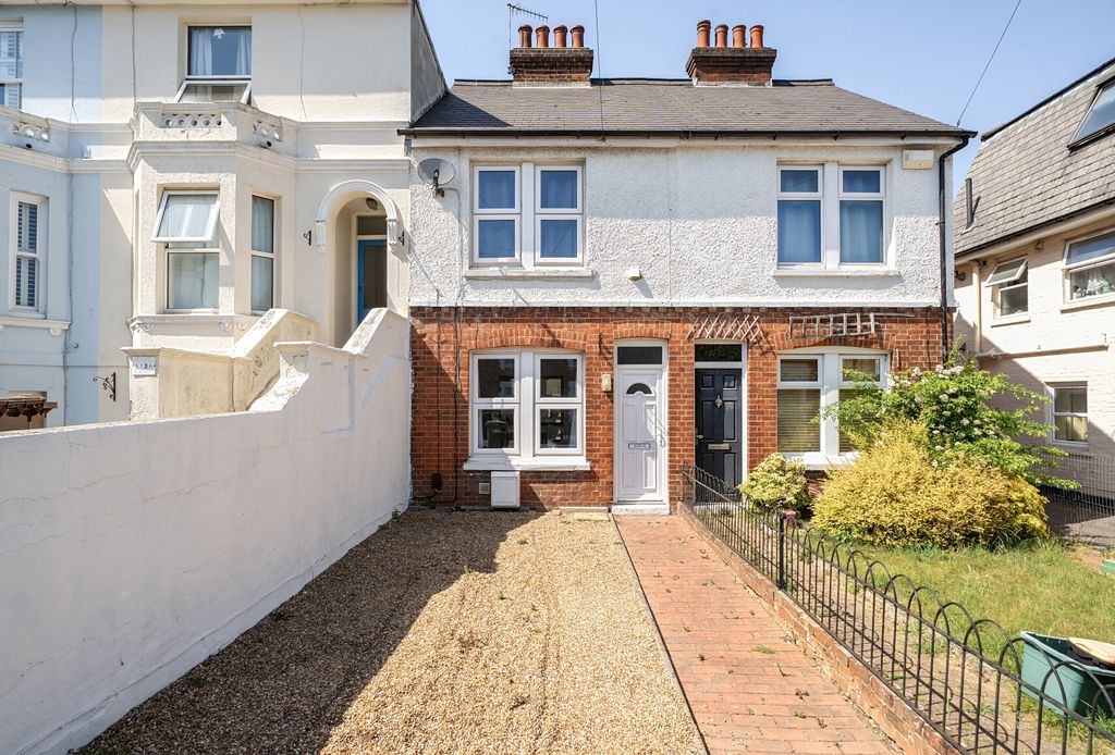 Property photo 1 of 12 1457914-1-6A17205...