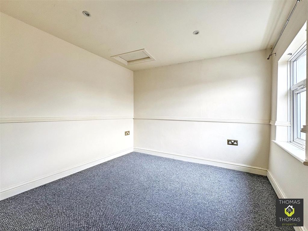 Property photo 3 of 6 Img_4315.Jpg