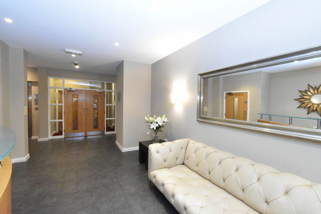 Property photo 2 of 22 Gallery