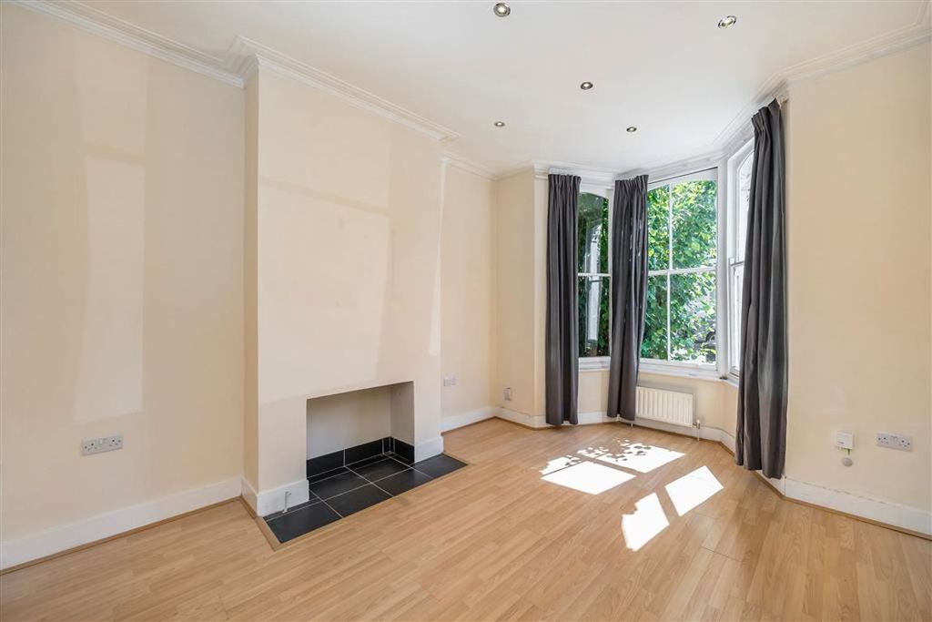 Property photo 2 of 5