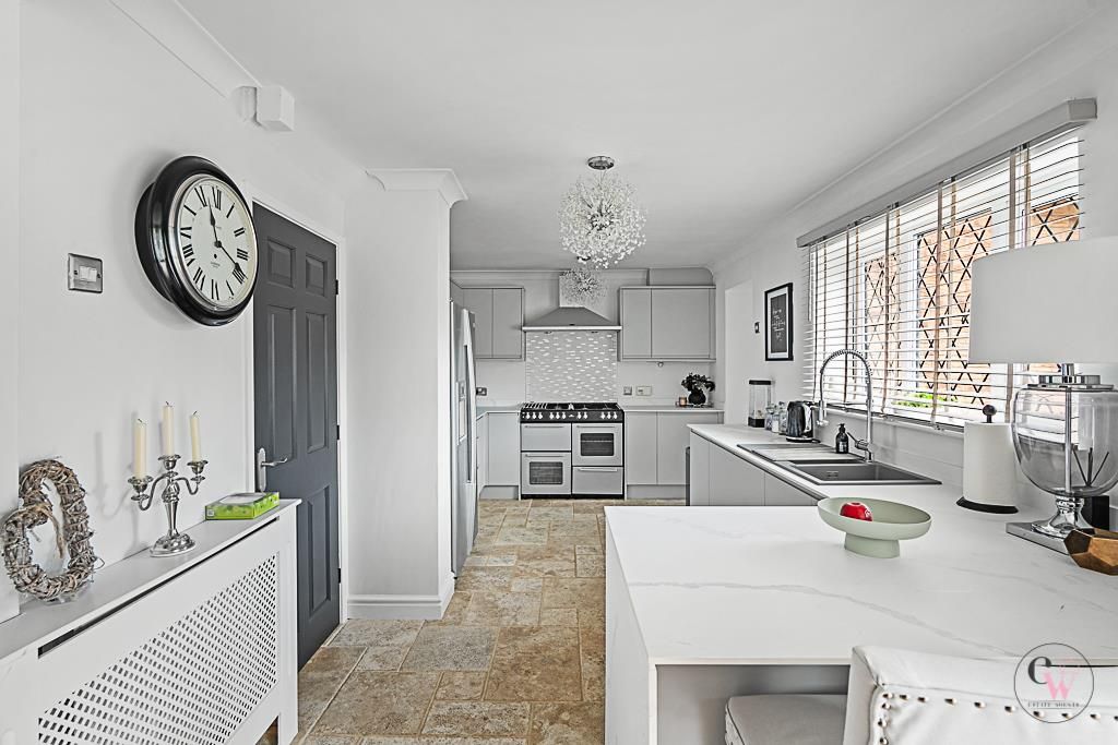 Property photo 3 of 39 Dsc00943.Jpg