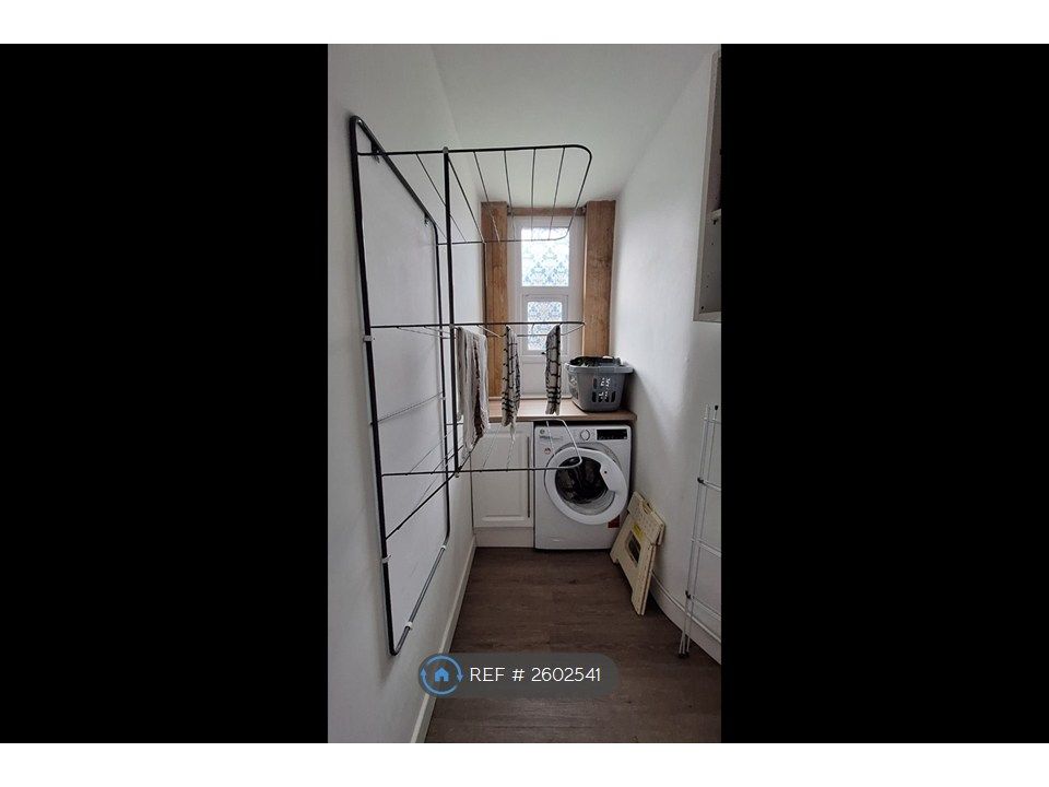 Property photo 3 of 6 Utility Room
