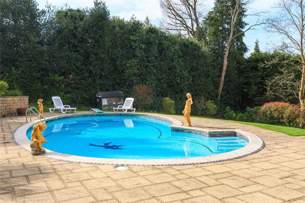 Property photo 2 of 30 Picture No. 04