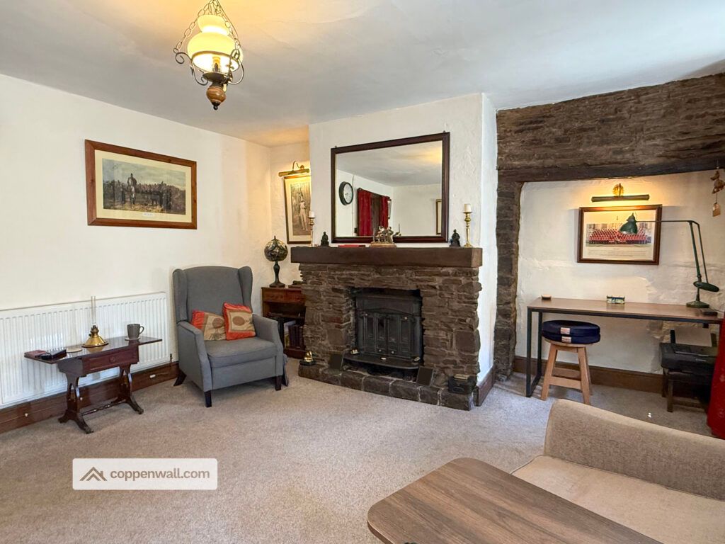 Property photo 2 of 39