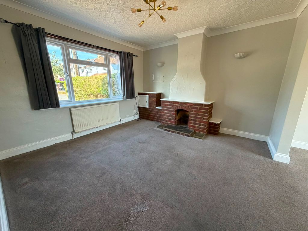 Property photo 2 of 6 Photo 6