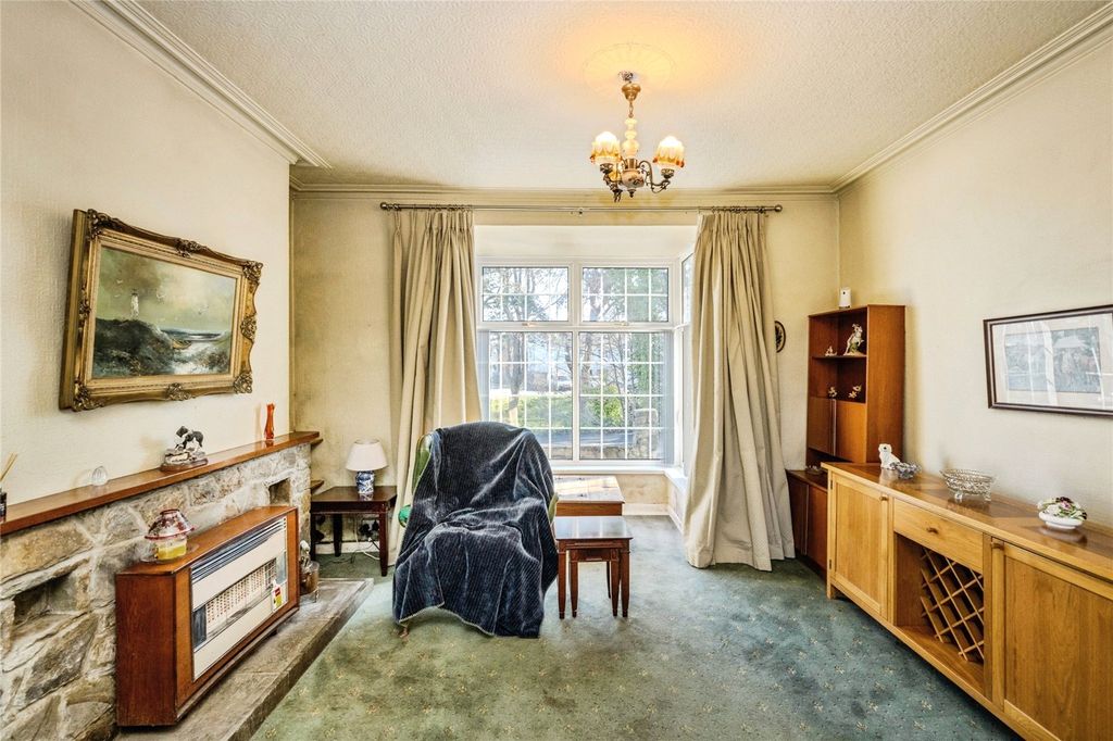 Property photo 3 of 21 Picture No. 24