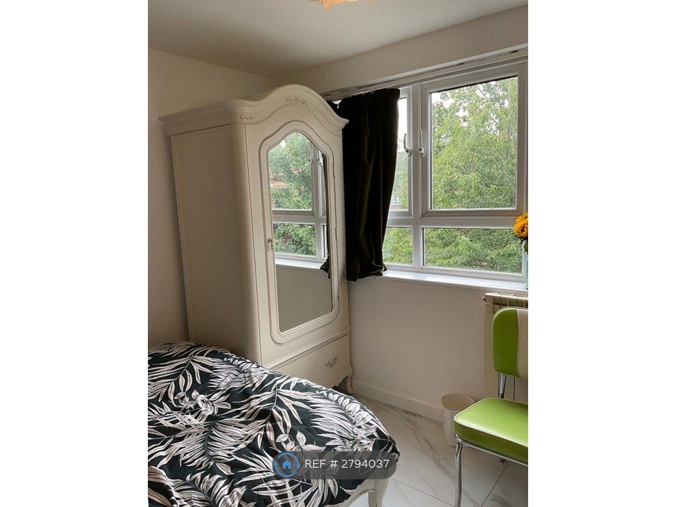 Property photo 1 of 30