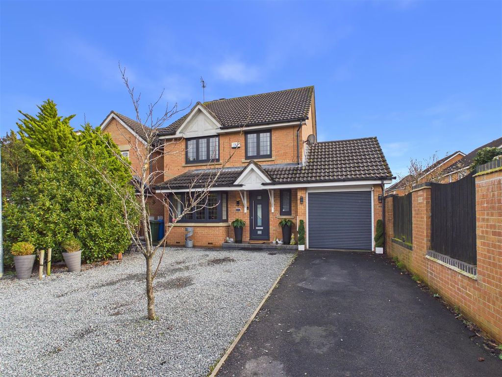 Property photo 1 of 17 Front