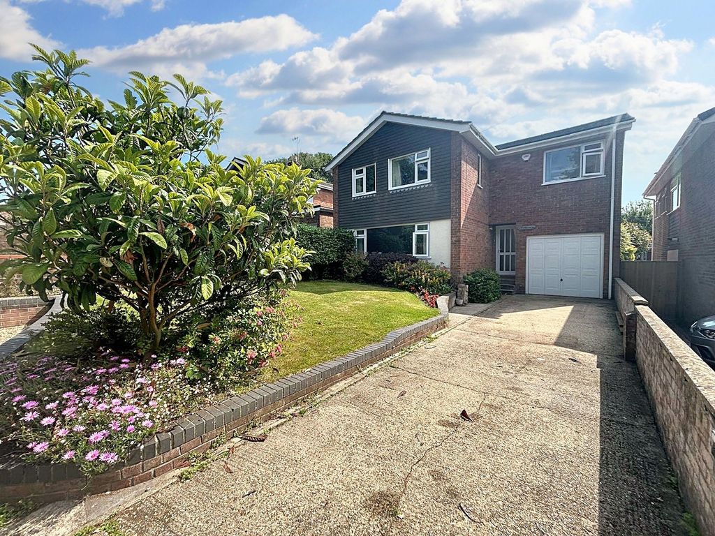 Property photo 1 of 20