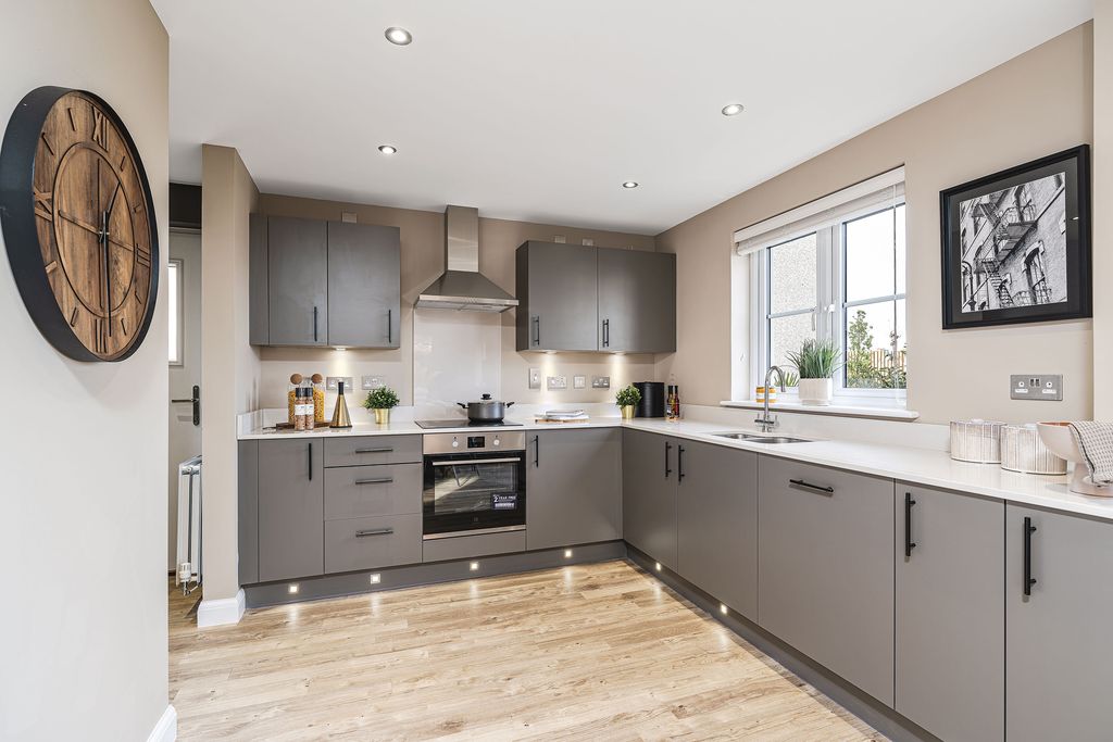 Property photo 2 of 10 The Kinloch