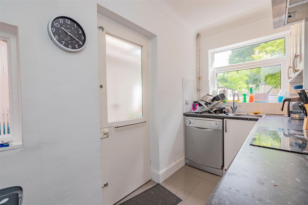 Property photo 2 of 11 Img_9470.Jpg