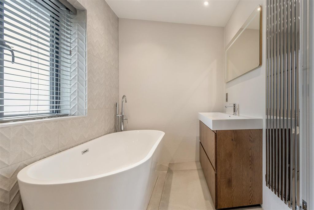 Additional image 29 of 7 bed detached house for saleThe Moorlands, Four Oaks Estate B74
