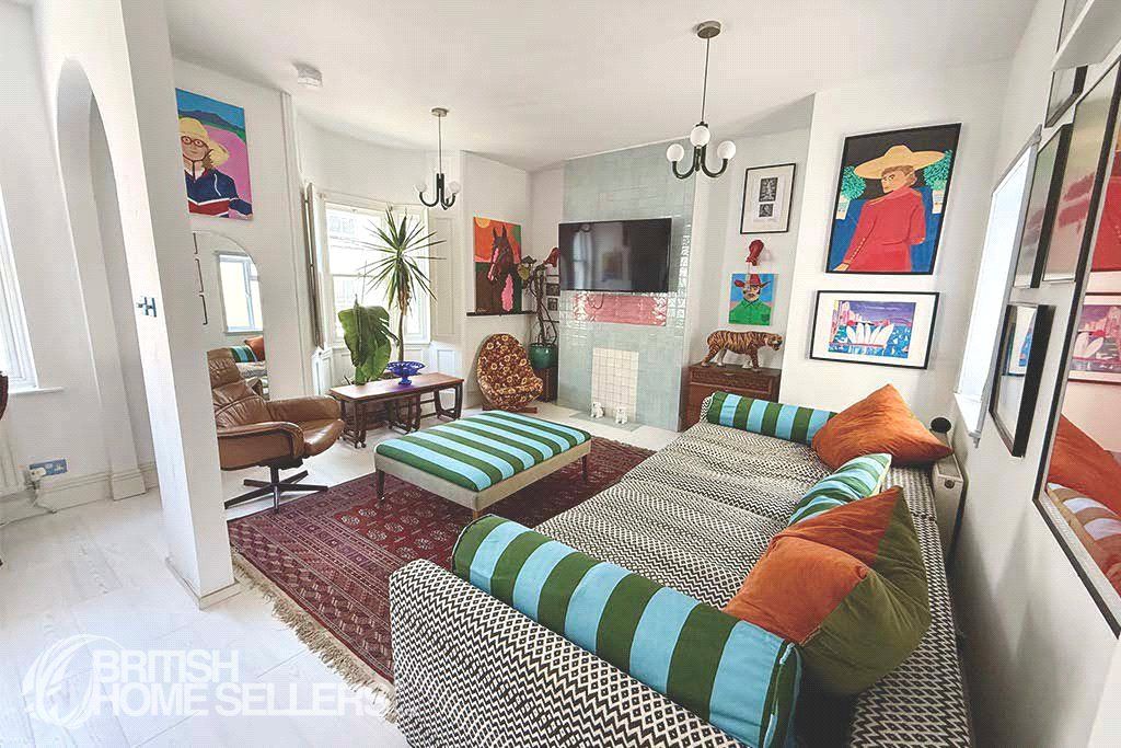 Property photo 2 of 23 Picture No. 07