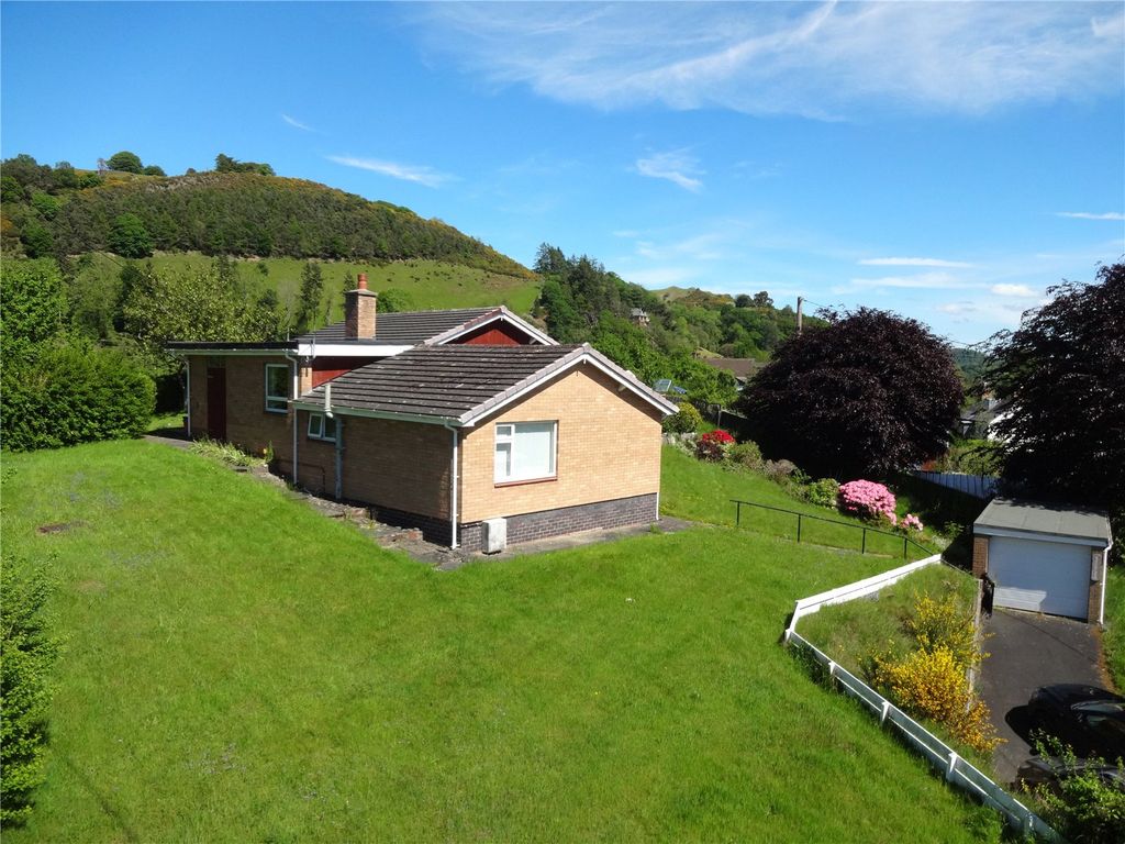 Property photo 1 of 22 Picture No. 27