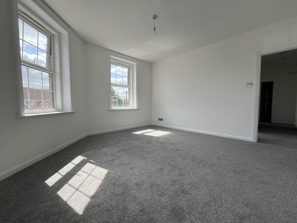 Property photo 2 of 11 Img_3008
