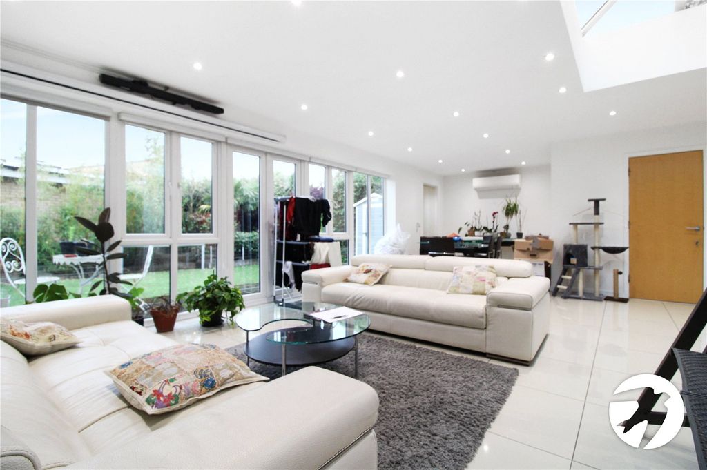 Property photo 3 of 15 Open Plan Living