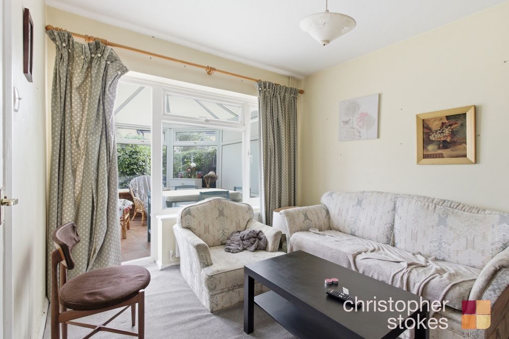 Property photo 3 of 17 5164693