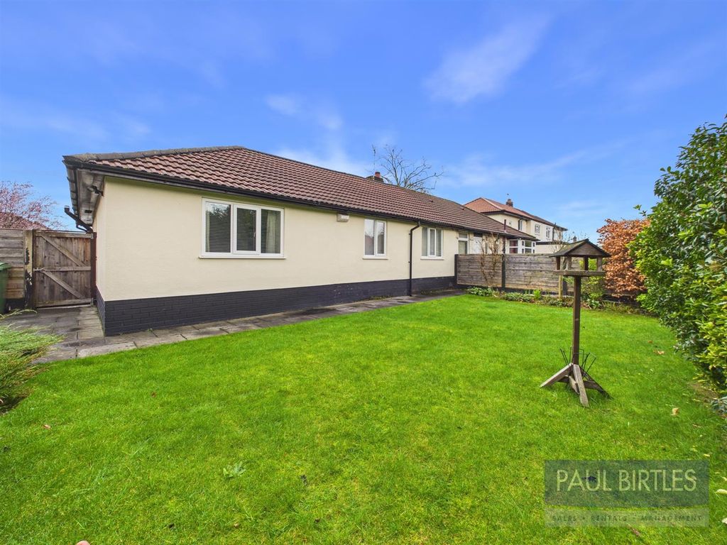 Property photo 2 of 20 Cam04378G0-Pr0302-Still029.Jpg