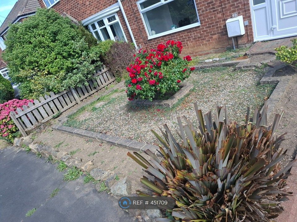 Property photo 2 of 20